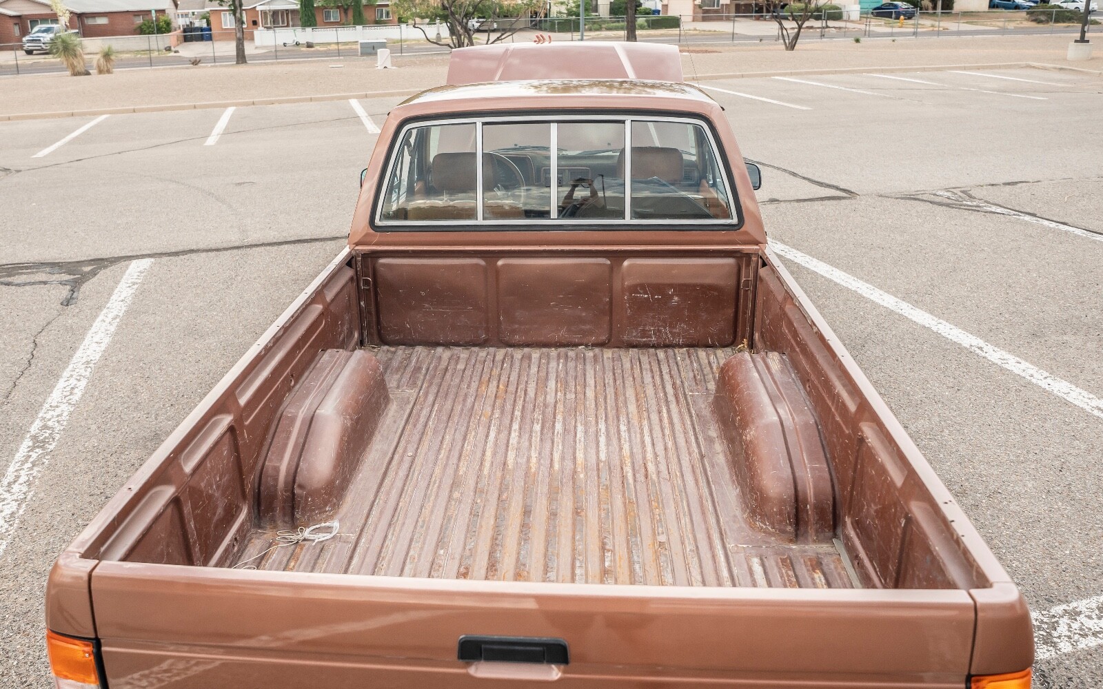 Toyota-12-Ton-Pickup-1987-23