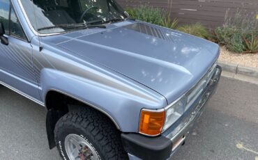 Toyota-4Runner-1988-SUV-11