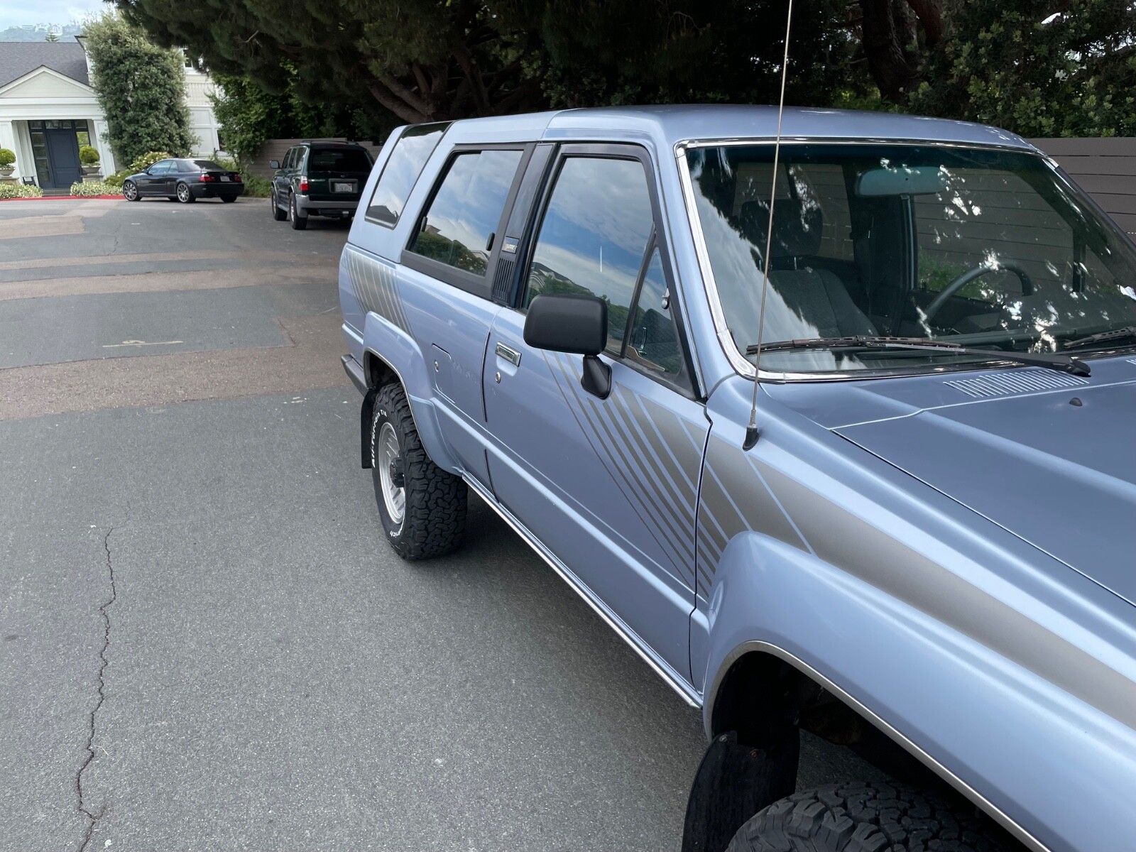 Toyota-4Runner-1988-SUV-12
