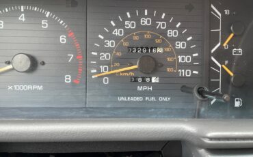 Toyota-4Runner-1988-SUV-16