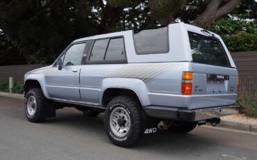 Toyota-4Runner-1988-SUV-2