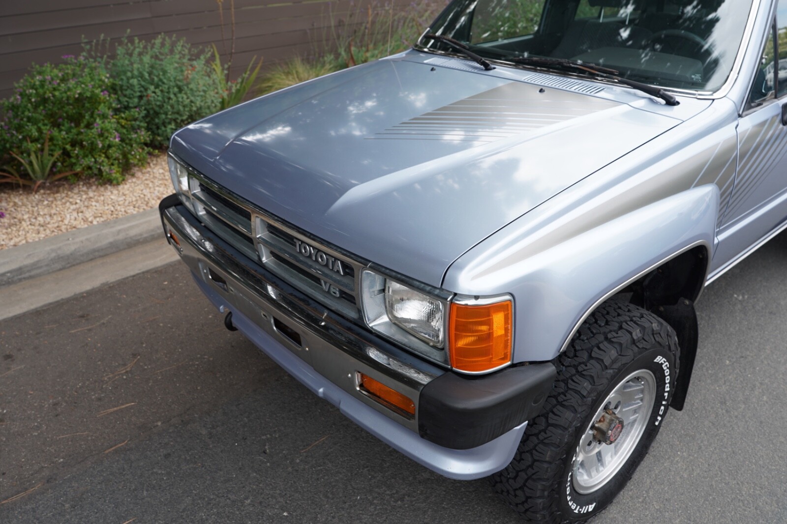 Toyota-4Runner-1988-SUV-5