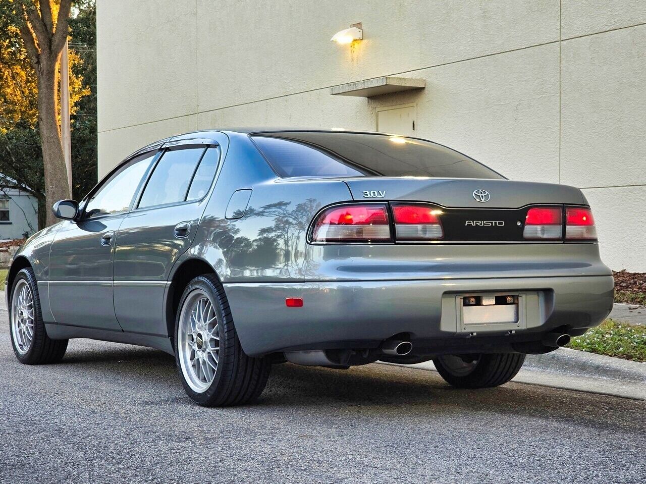 Toyota-Aristo-1995-Sedan-5