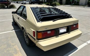 Toyota-Celica-1983-Hatchback-8