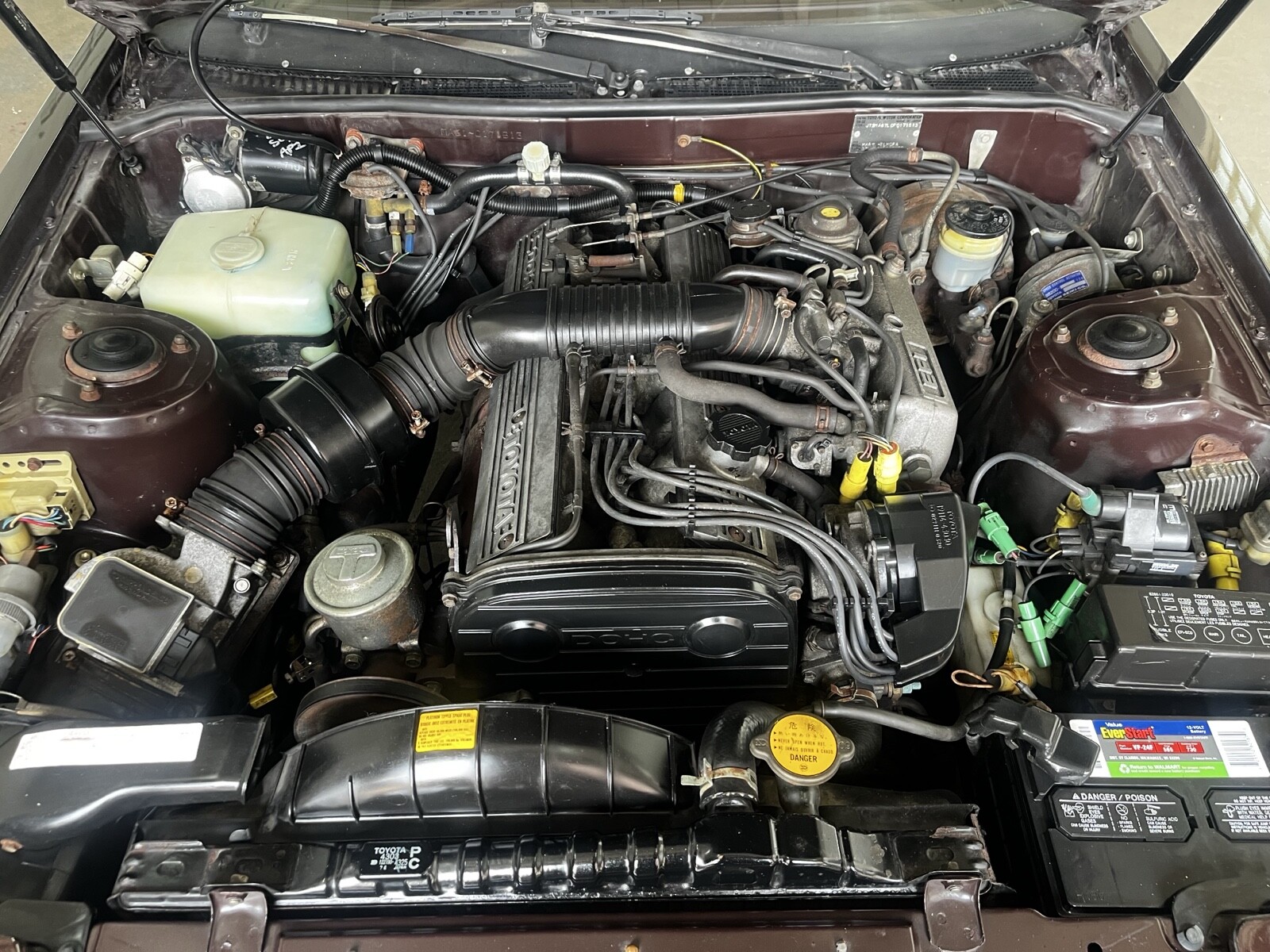 Toyota-Celica-1985-11