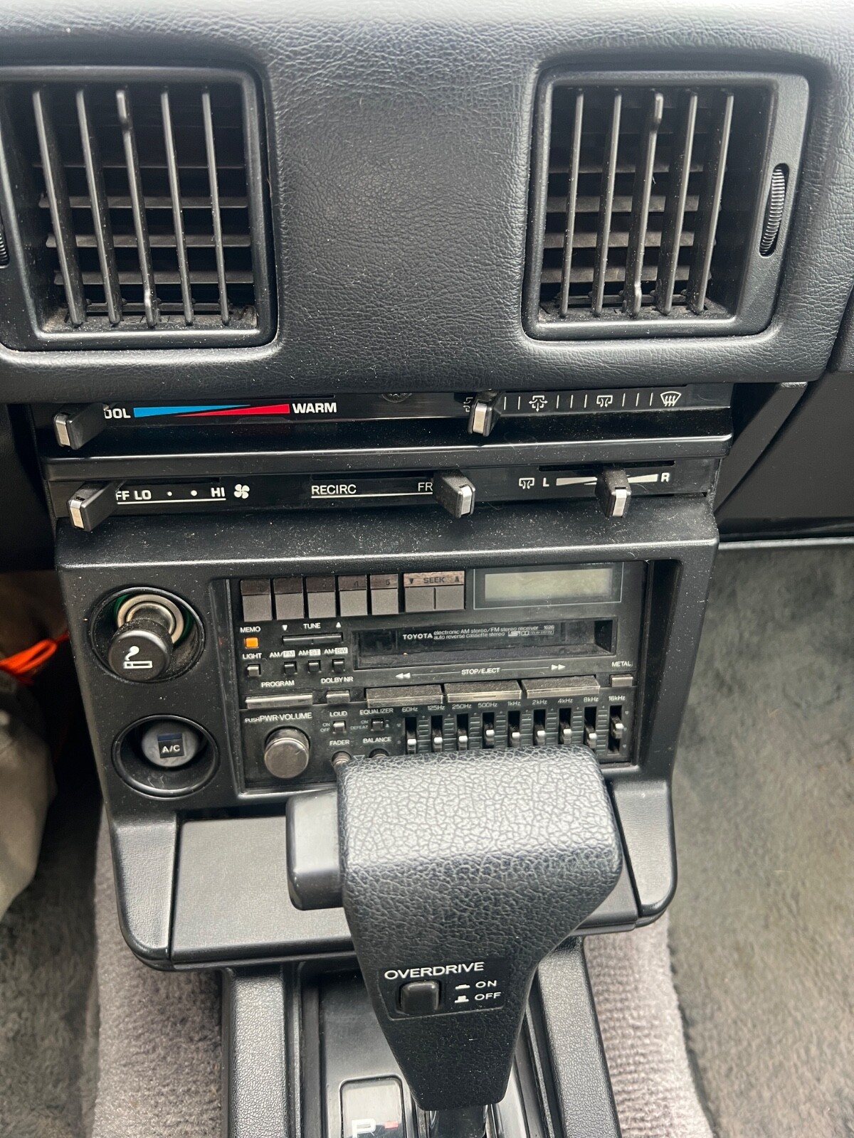 Toyota-Celica-1985-Convertible-18