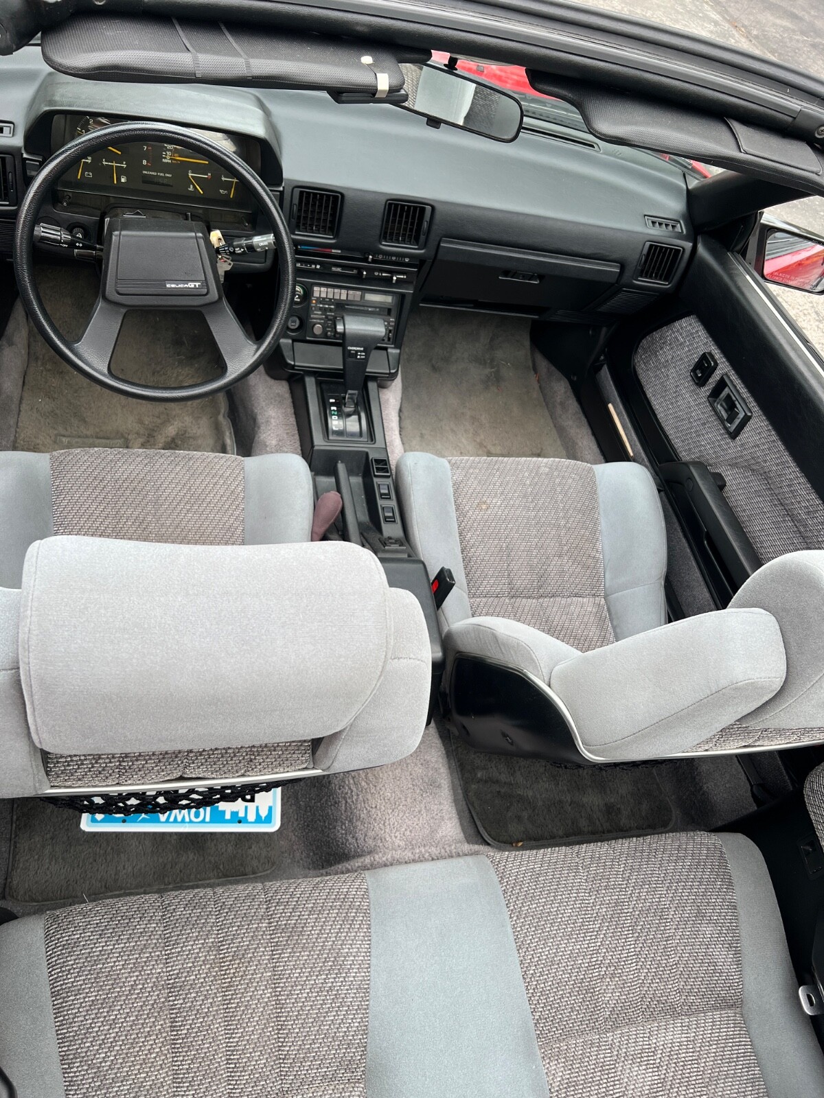Toyota-Celica-1985-Convertible-8