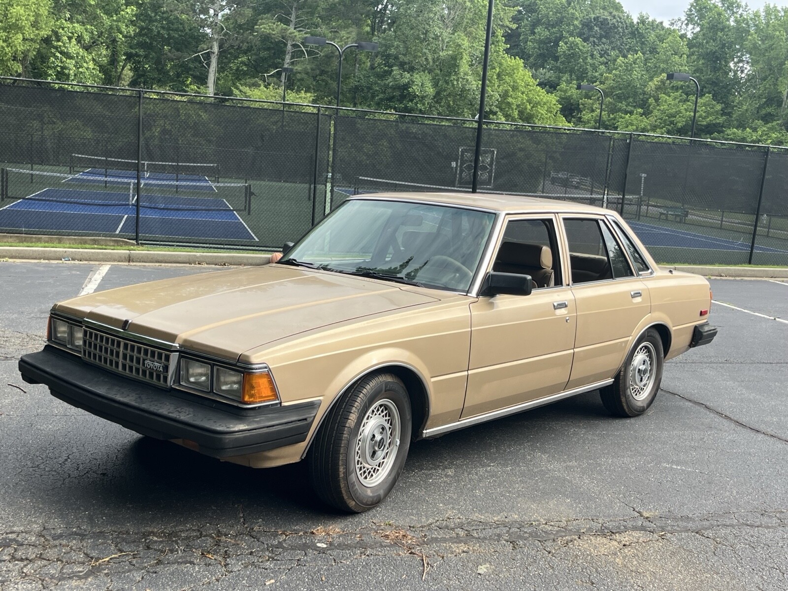 Toyota-Cressida-1984-1