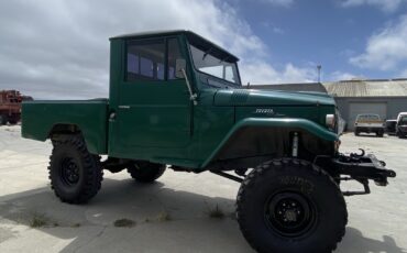 Toyota-FJ-Cruiser-1964-3