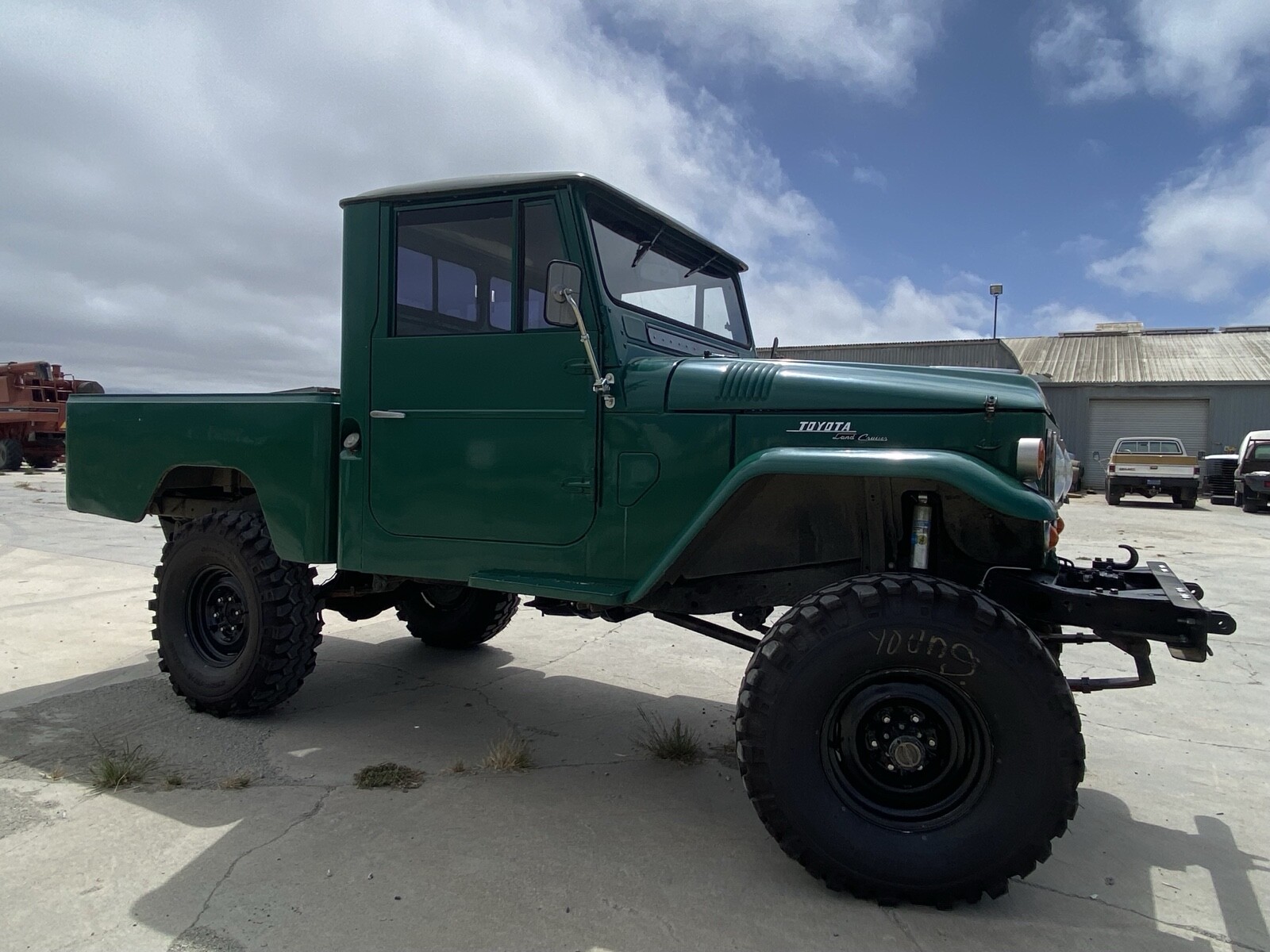 Toyota-FJ-Cruiser-1964-3
