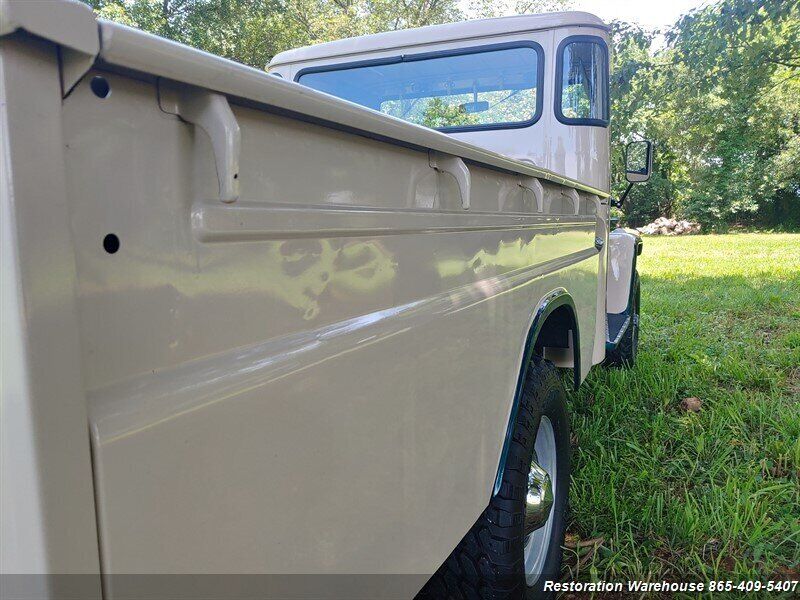 Toyota-FJ-Cruiser-1967-35