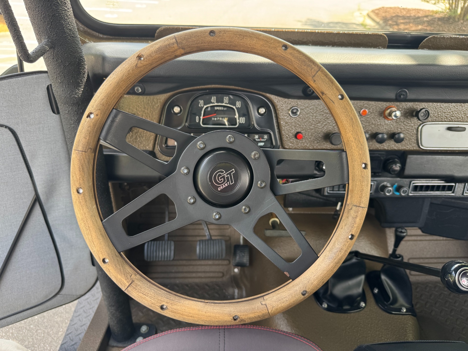 Toyota-FJ-Cruiser-1974-Convertible-34