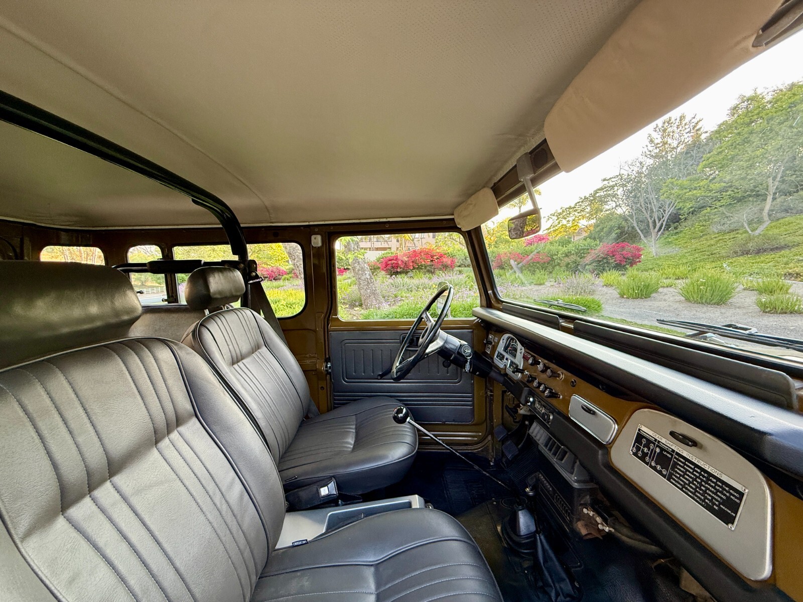 Toyota-FJ-Cruiser-1978-10