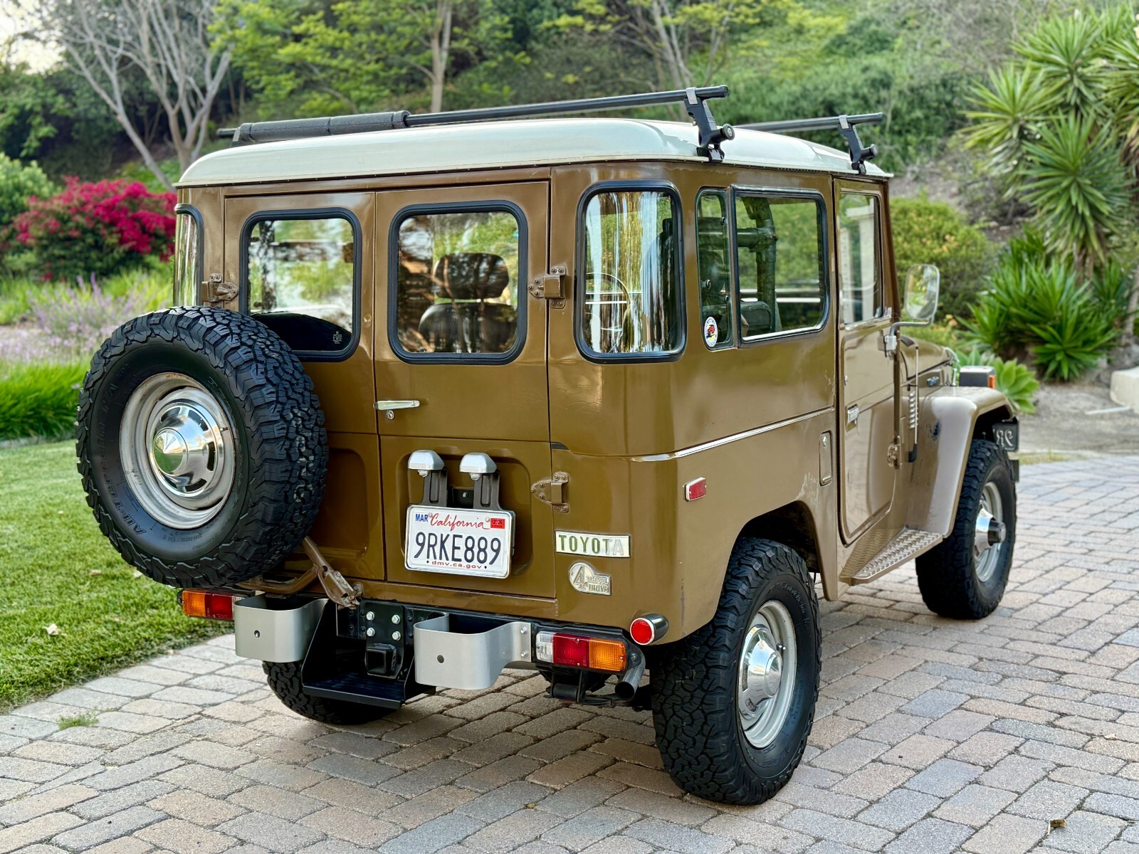 Toyota-FJ-Cruiser-1978-3