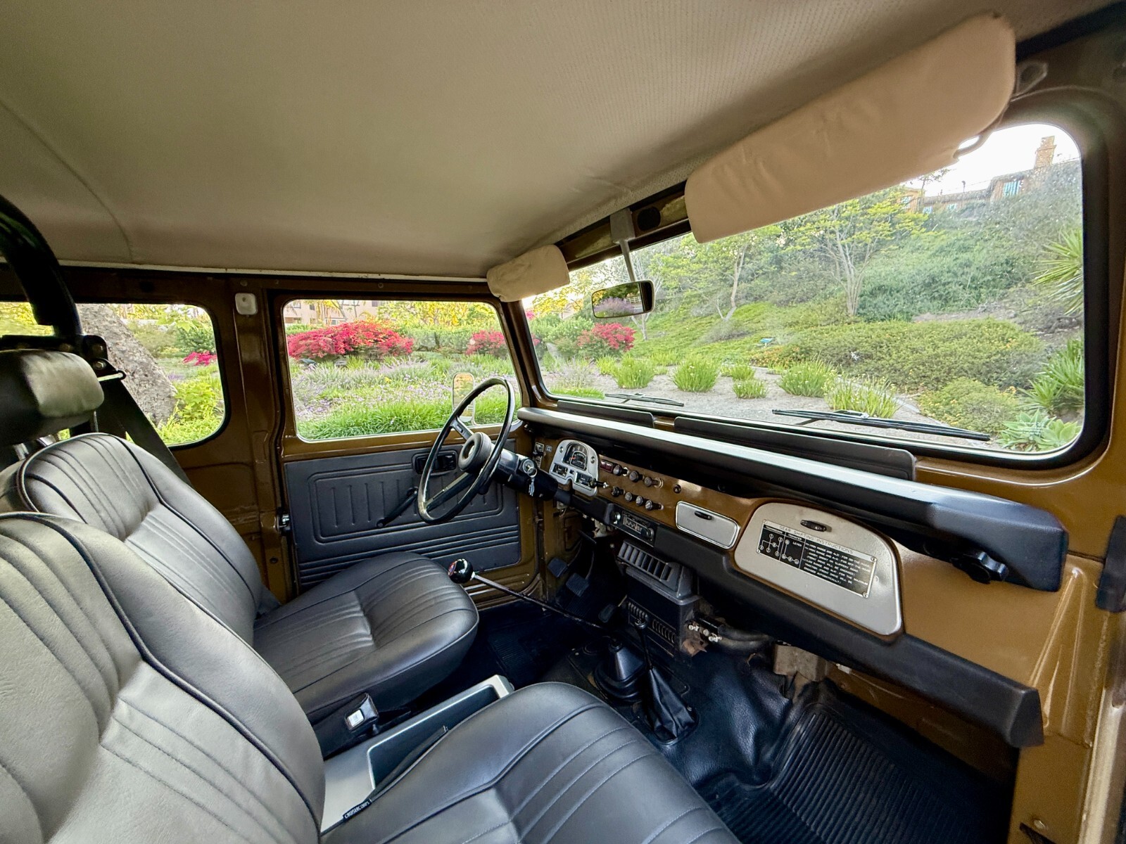 Toyota-FJ-Cruiser-1978-9