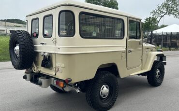 Toyota-FJ43-1983-22