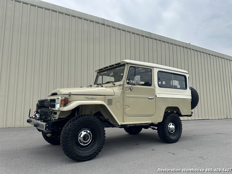 Toyota-FJ43-1983-23