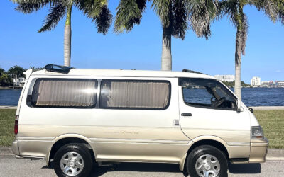 Toyota Hiace 1994 Minivan