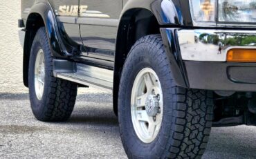 Toyota-Hilux-Surf-1995-SUV-1