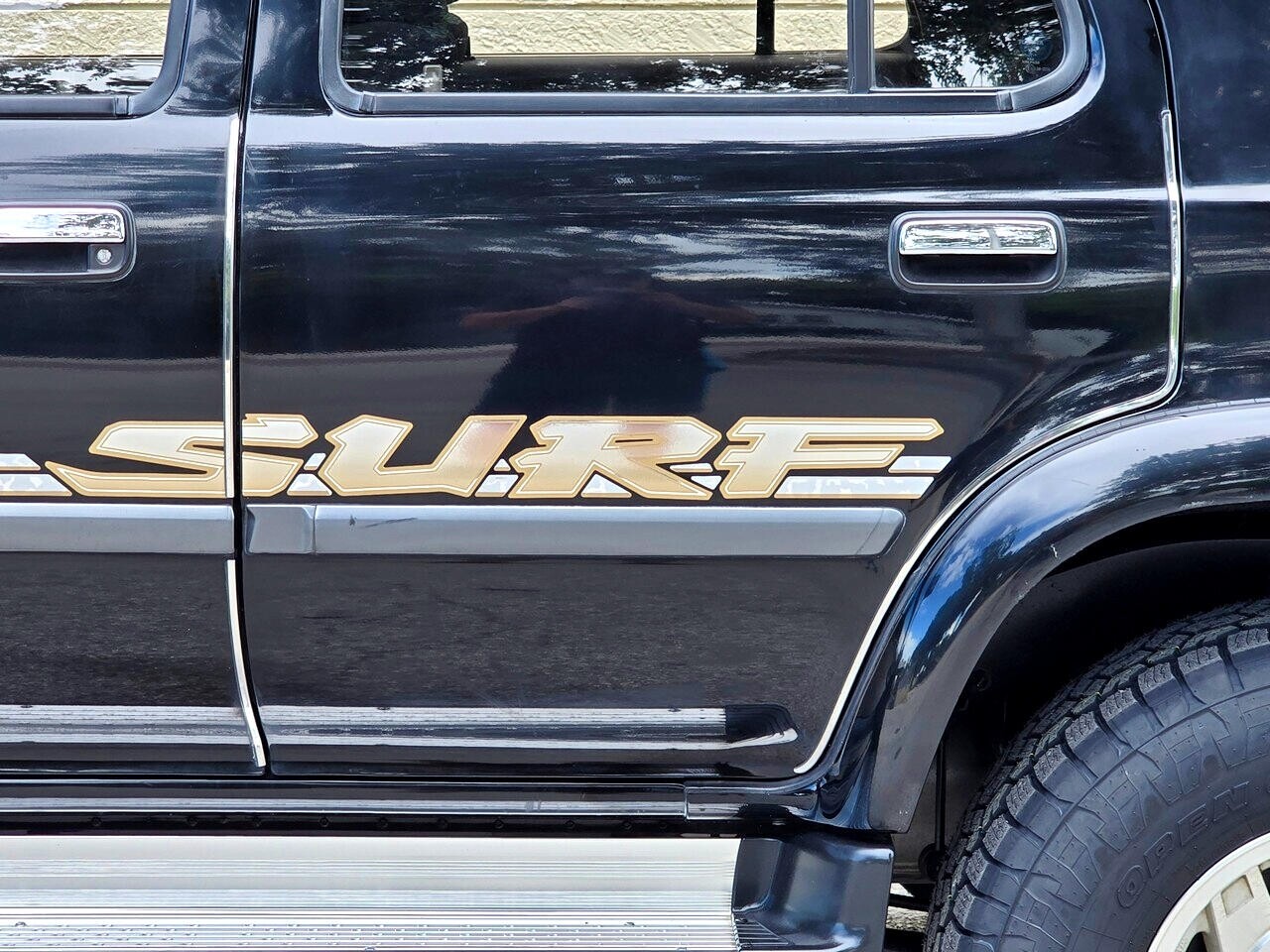 Toyota-Hilux-Surf-1995-SUV-11