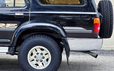 Toyota-Hilux-Surf-1995-SUV-12