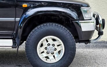 Toyota-Hilux-Surf-1995-SUV-17