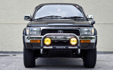 Toyota-Hilux-Surf-1995-SUV-2