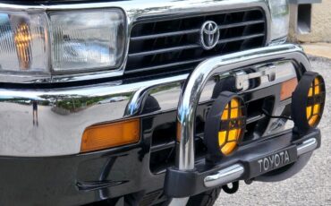 Toyota-Hilux-Surf-1995-SUV-20