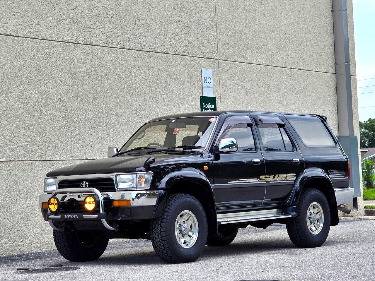 Toyota-Hilux-Surf-1995-SUV-9