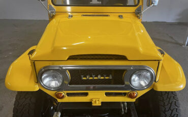 Toyota-Land-Cruiser-1967-3