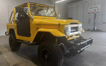 Toyota-Land-Cruiser-1967-4