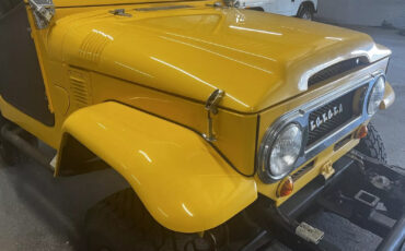 Toyota-Land-Cruiser-1967-5