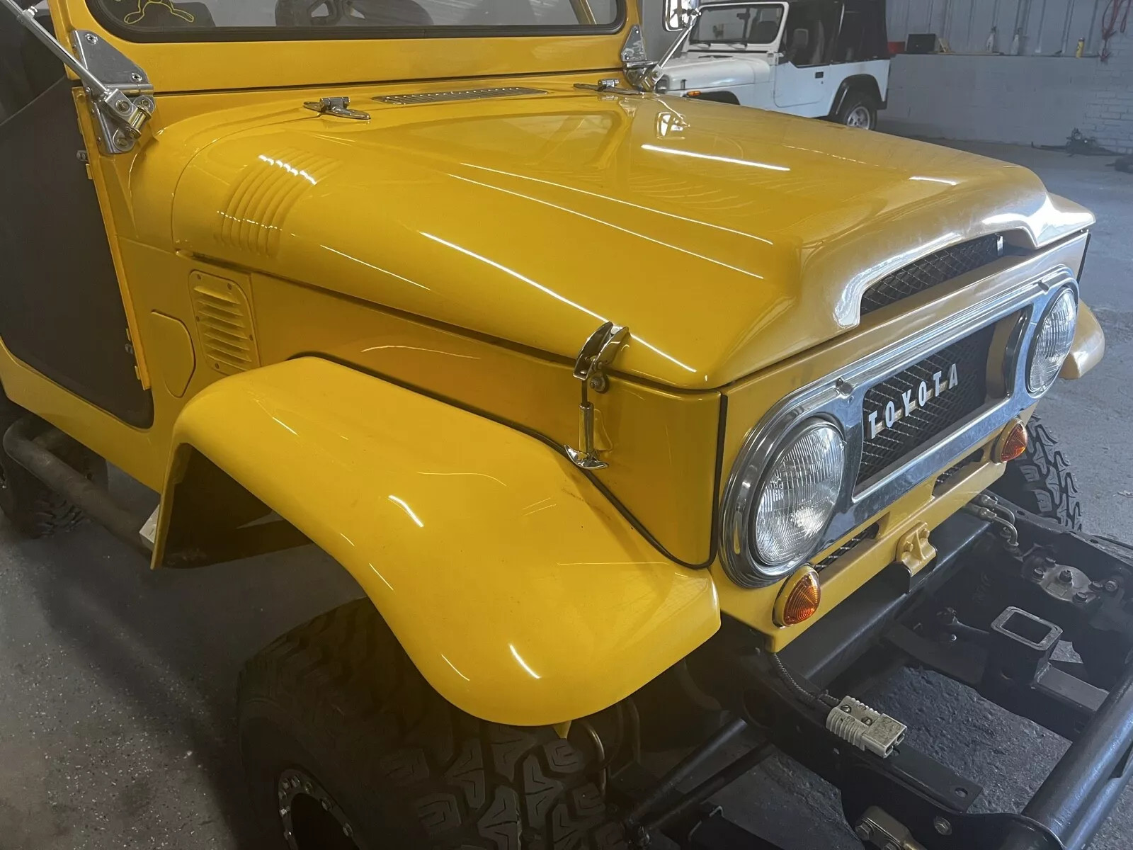 Toyota-Land-Cruiser-1967-5
