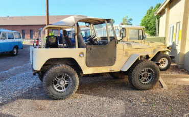 Toyota-Land-Cruiser-1969-4