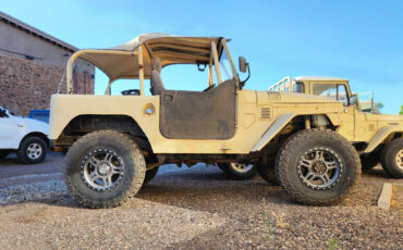 Toyota-Land-Cruiser-1969-5