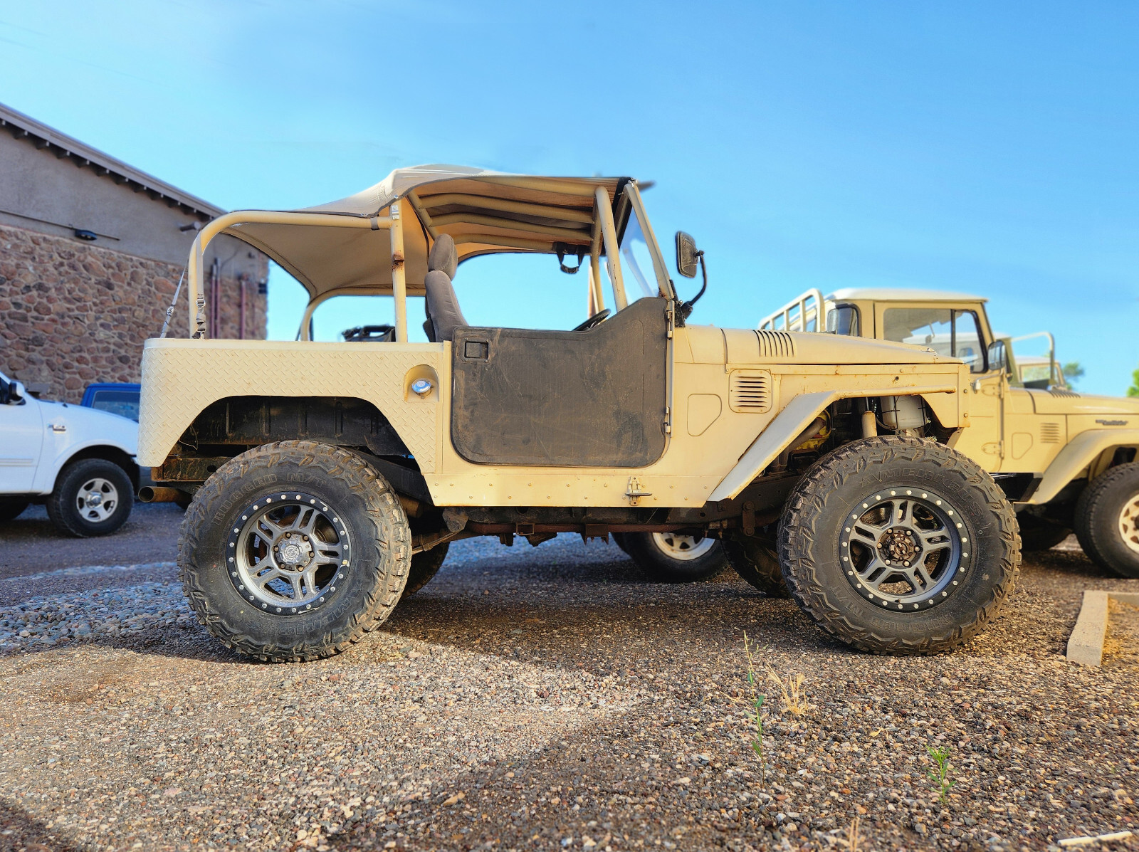 Toyota-Land-Cruiser-1969-5