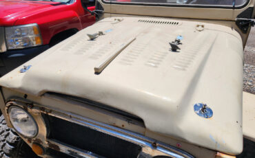 Toyota-Land-Cruiser-1969-9