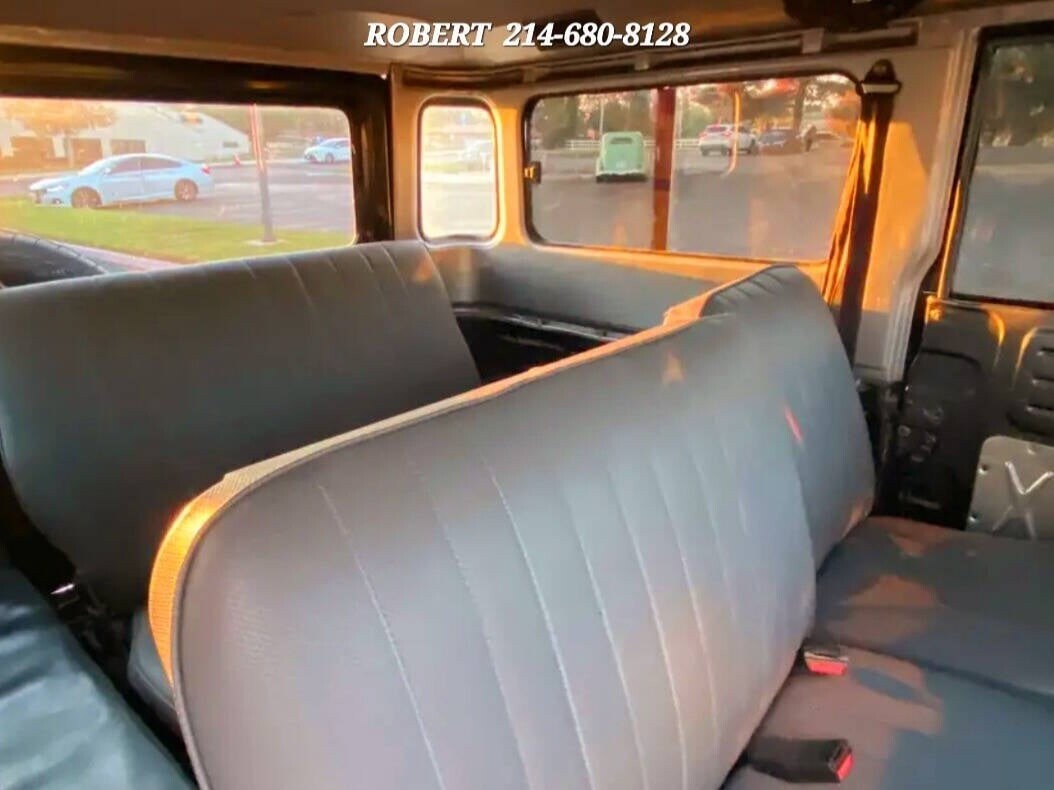 Toyota-Land-Cruiser-1970-SUV-12