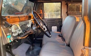 Toyota-Land-Cruiser-1970-SUV-9