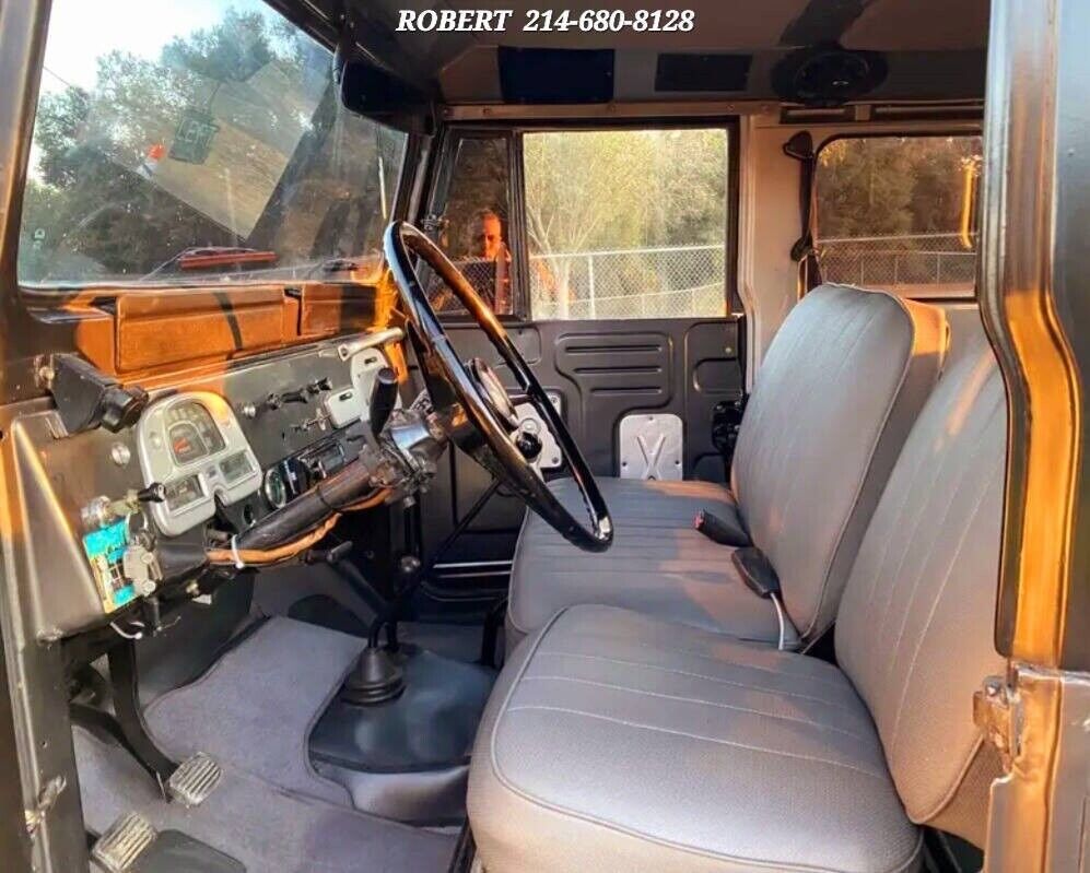 Toyota-Land-Cruiser-1970-SUV-9