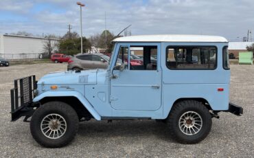 Toyota-Land-Cruiser-1971-SUV-1