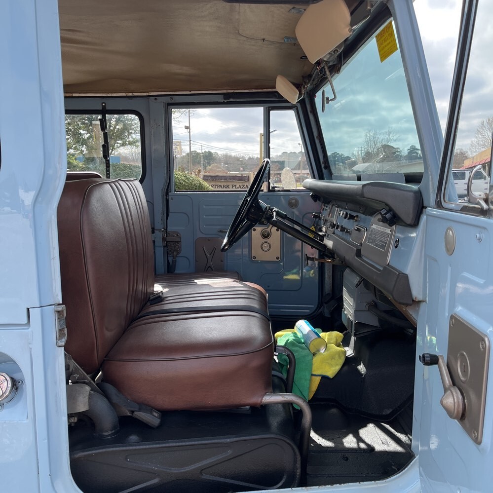 Toyota-Land-Cruiser-1971-SUV-12