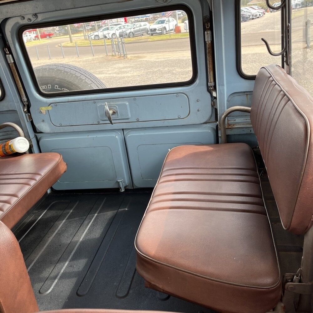 Toyota-Land-Cruiser-1971-SUV-13