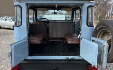 Toyota-Land-Cruiser-1971-SUV-27