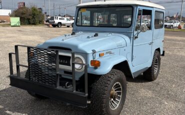 Toyota-Land-Cruiser-1971-SUV