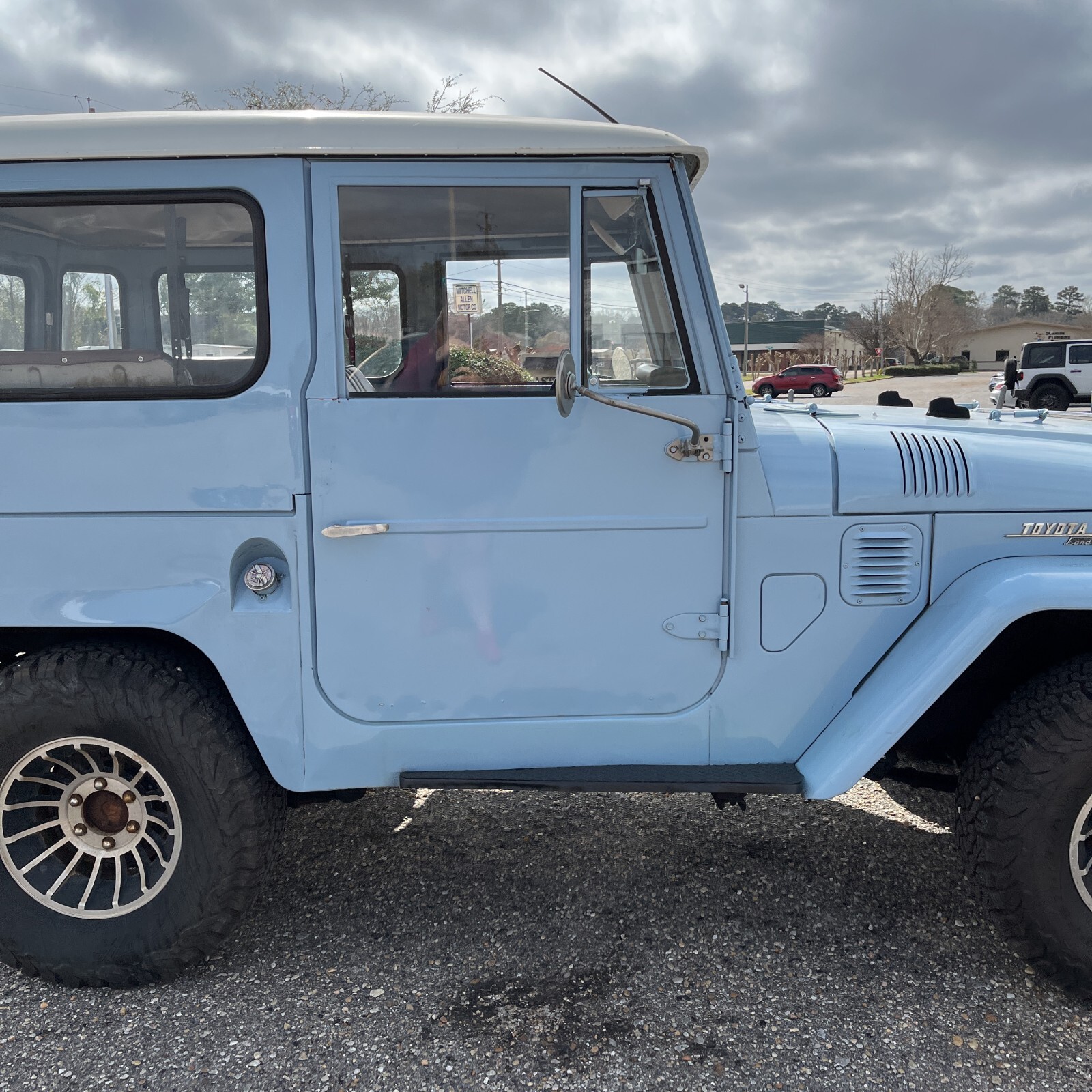 Toyota-Land-Cruiser-1971-SUV-8