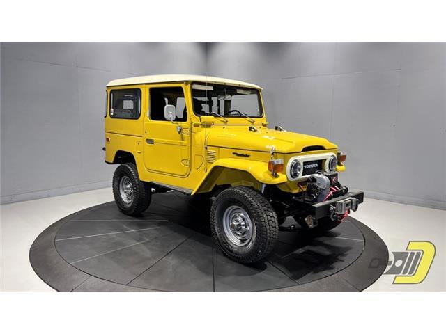 Toyota-Land-Cruiser-1976-SUV-34