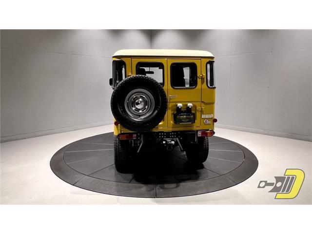 Toyota-Land-Cruiser-1976-SUV-5
