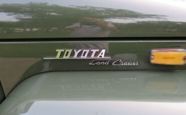 Toyota-Land-Cruiser-1977-SUV-7