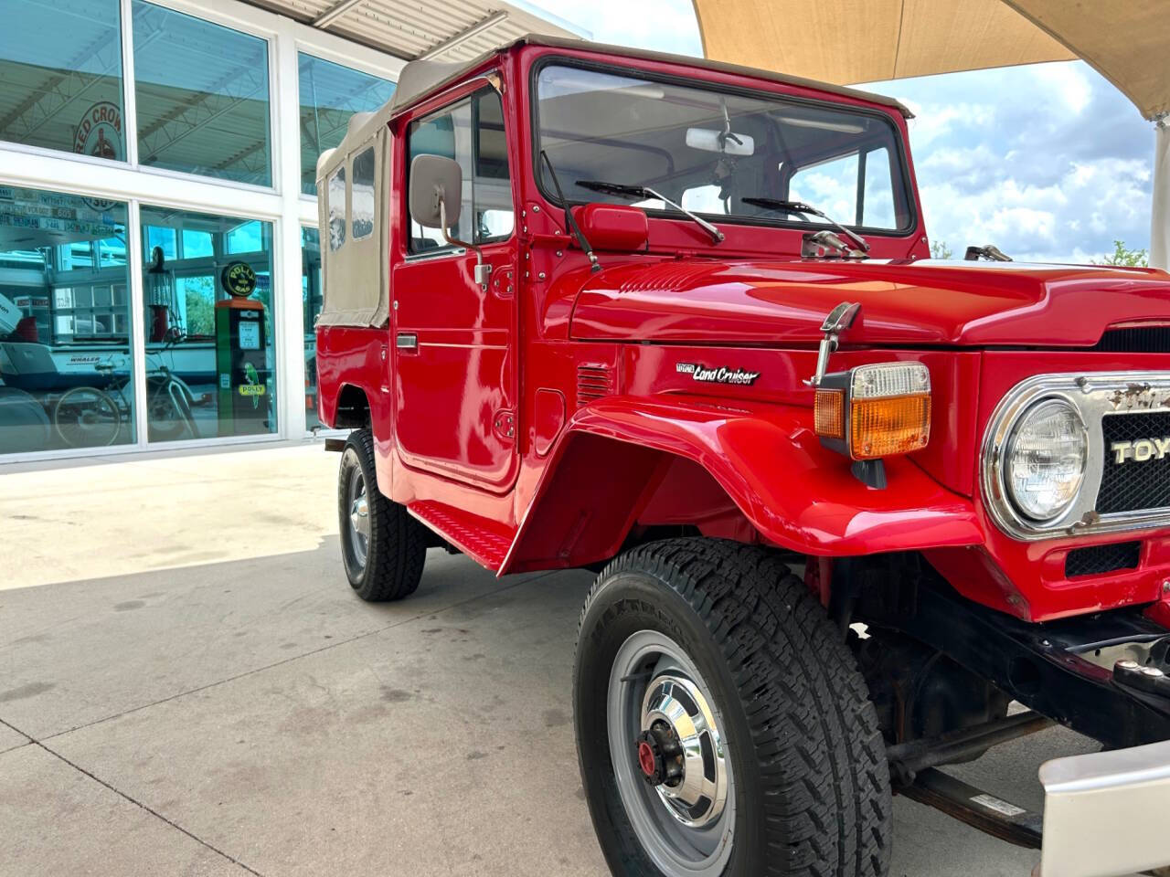 Toyota-Land-Cruiser-1978-SUV-17